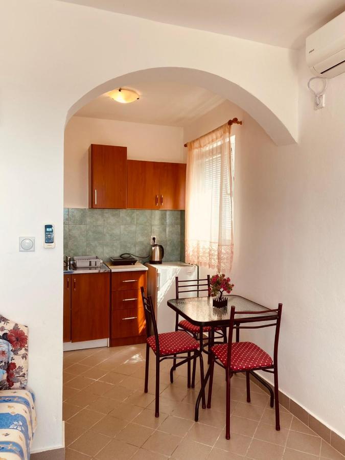 Djonovic Apartments Bar Esterno foto